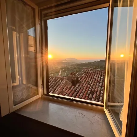 Casa La Finestra Sul Monte - Tamero Estates *